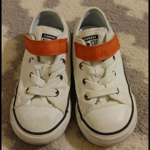Converse Disney Olaf toddler sneakers